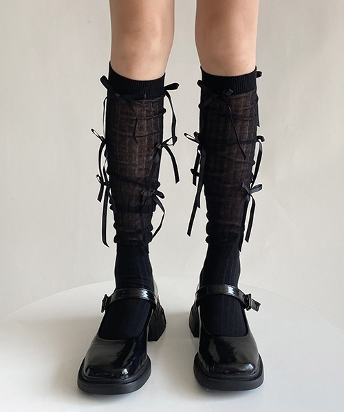 c.u.l（シーユーエル）の「リボンモチーフ シアーソックス cula922（ソックス/靴下・レディース・グレー系その他/ブラック/ホワイト系その他/ホワイト/ホワイト系その他2/グレー/ブラック系その他・FREE）」の4枚目の写真