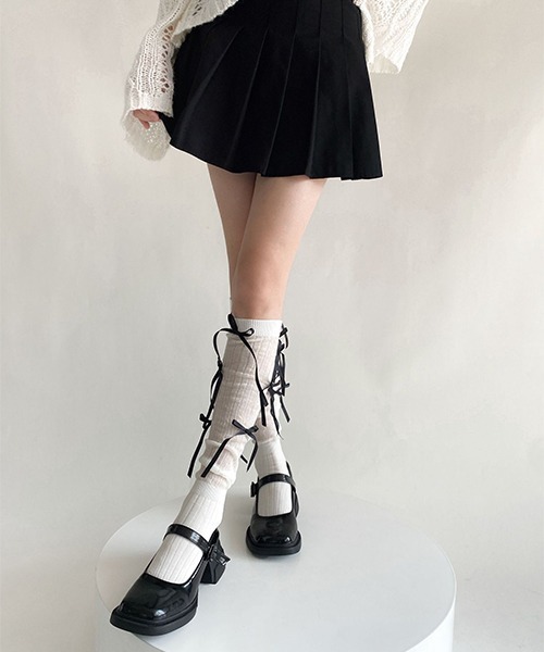 c.u.l（シーユーエル）の「リボンモチーフ シアーソックス cula922（ソックス/靴下・レディース・グレー系その他/ブラック/ホワイト系その他/ホワイト/ホワイト系その他2/グレー/ブラック系その他・FREE）」の8枚目の写真