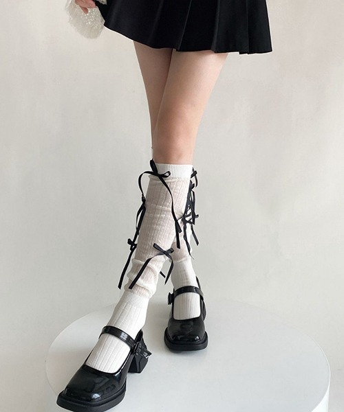 c.u.l（シーユーエル）の「リボンモチーフ シアーソックス cula922（ソックス/靴下・レディース・グレー系その他/ブラック/ホワイト系その他/ホワイト/ホワイト系その他2/グレー/ブラック系その他・FREE）」の12枚目の写真