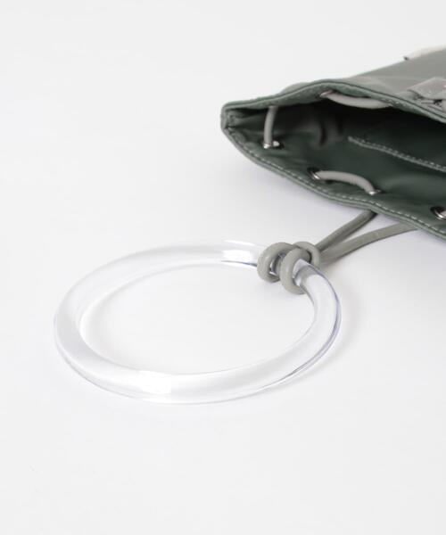 LAATO(ラート)の「swing bag(ショルダーバッグ・レディース・グレー/マスタード・ONE)」の13枚目の写真