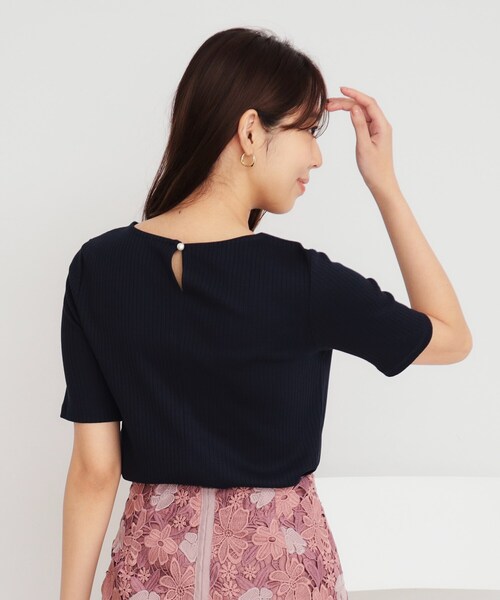 index（インデックス）の「◆《5color/S-LLsize》ワイドリブボートネックトップス【洗濯機洗い可/接触冷感】（Tシャツ/カットソー・レディース・ネイビー/オフホワイト/ブラウン系その他/チャコールグレー/ナチュラル・40/38/36/42）」の16枚目の写真