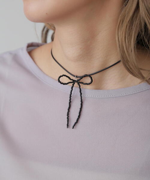 FREE'S MART(フリーズマート)の「ロングリボンネックレス(ネックレス・レディース・ホワイト/ブラック・フリ-)」の5枚目の写真
