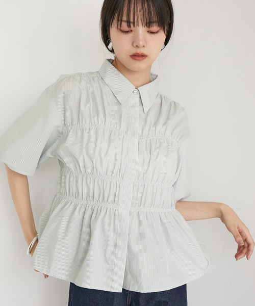 VIS（ビス）の「シャーリングバルーンシャツ（シャツ/ブラウス・レディース・ブルー/ホワイト/ライトグリーン・FREE）」の6枚目の写真