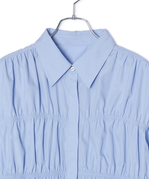 VIS（ビス）の「シャーリングバルーンシャツ（シャツ/ブラウス・レディース・ブルー/ホワイト/ライトグリーン・FREE）」の17枚目の写真