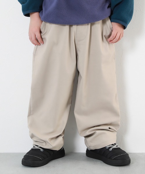 devirock(デビロック)の「ウルトラストレッチ 裏起毛バルーンパンツ(その他パンツ・キッズ・ブラック/ダークオリーブ/ダークパープル/ベージュ系1/グレー系1/テラコッタ・100cm/110cm/120cm/130cm/140cm/150cm/160cm)」の3枚目の写真