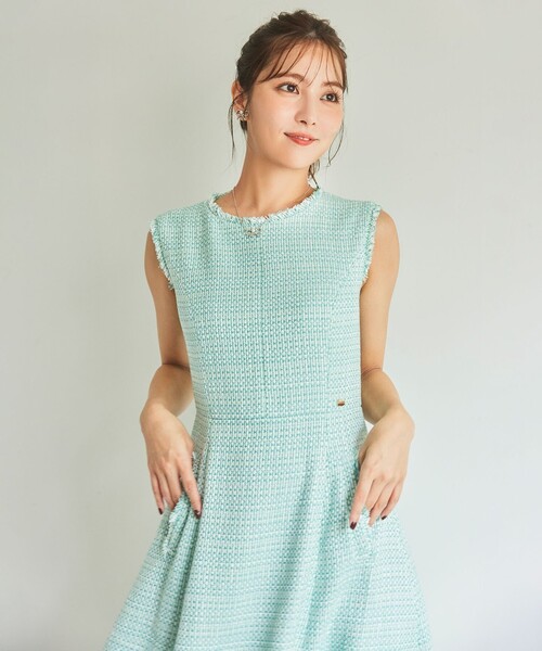 TOCCA(トッカ)の「SMALL STAR ドレス(ワンピース・レディース・グリーン系5/ピンク系5/ブラック系5・00/0/2/4/6)」の8枚目の写真