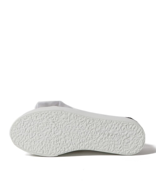 VIKTOR&ROLF（ヴィクター&ロルフ）の「SUPERGA x Viktor & Rolf