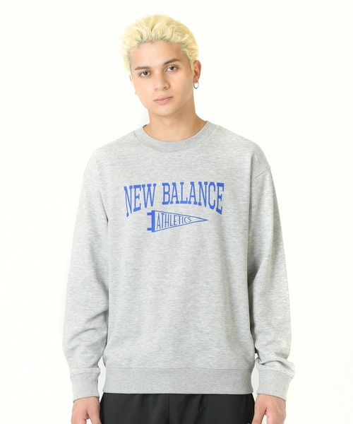 NEW BALANCE（ニューバランス）の「ペナント　クルーネックスウェット（スウェット・メンズ・ホワイト/ライトグレー/ブルー・SMALL/MEDIUM/LARGE/X-LARGE/XX-LARGE）」の5枚目の写真