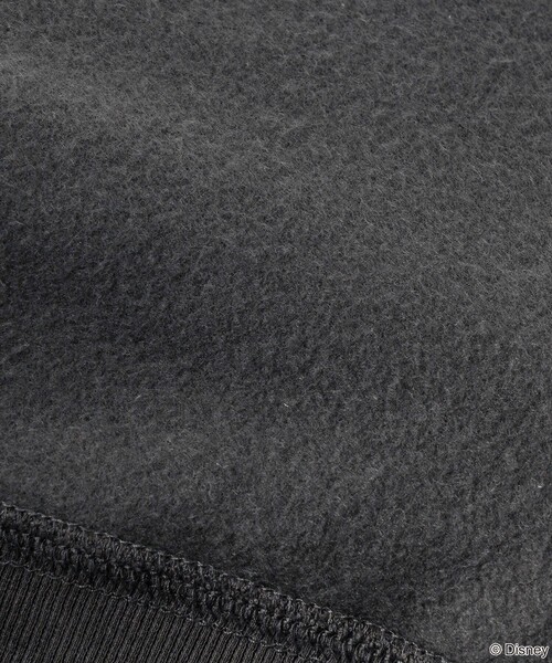 Disney（ディズニー）の「PUBLUX/パブリュクス 別注 Mickey Mouse/ステッチ裏起毛スウェット/クルーネックスウェット/ミッキーマウス(限定展開)（スウェット・メンズ・チャコールグレー/ライトグレー/レッド/ネイビー・SMALL/MEDIUM/LARGE）」の15枚目の写真