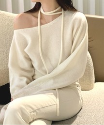 オフショルダー」に該当するトップス（ホワイト/白色系）ファッション