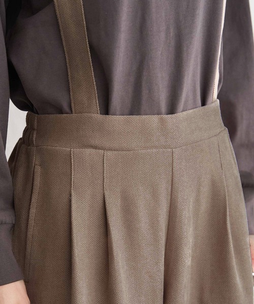 ikka(イッカ)の「サス付きワイドパンツ(その他パンツ・レディース・グレー/ブラック/ベージュ・S/M/L)」の22枚目の写真