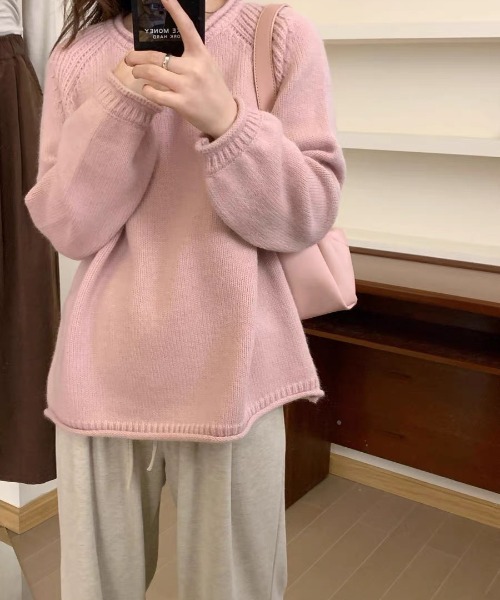 by LEGNA(バイレグナ)の「ざっくり編みのラフさがこなれた印象を演出。ボリュームラグランニット(ニット/セーター・レディース・アイボリー/ライトブルー/ブラウン/チェリーピンク/ライトピンク/ライム/レッド・FREE)」の11枚目の写真