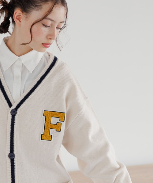 GLOBAL WORK（グローバルワーク）の「FILA/コラボワッペンカーディガン/252062（カーディガン/ボレロ・キッズ・アイボリー/ネイビー・130cm/140cm/150cm/160cm/170cm）」の10枚目の写真