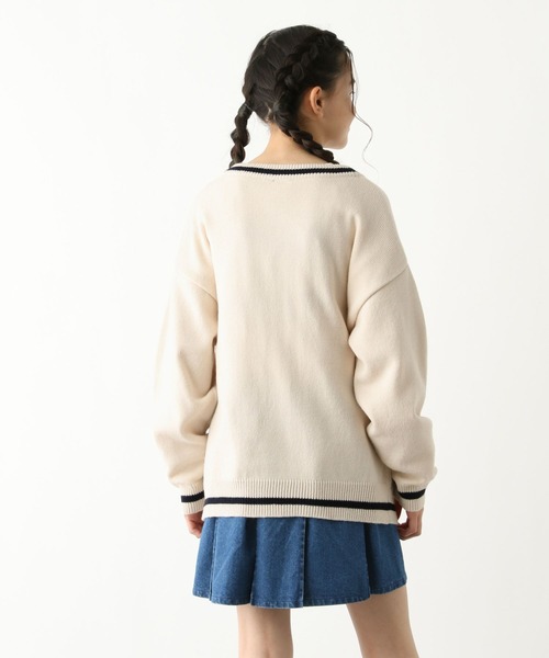 GLOBAL WORK（グローバルワーク）の「FILA/コラボワッペンカーディガン/252062（カーディガン/ボレロ・キッズ・アイボリー/ネイビー・130cm/140cm/150cm/160cm/170cm）」の4枚目の写真