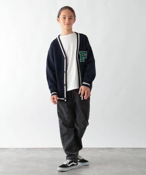 GLOBAL WORK（グローバルワーク）の「FILA/コラボワッペンカーディガン/252062（カーディガン/ボレロ・キッズ・アイボリー/ネイビー・130cm/140cm/150cm/160cm/170cm）」の3枚目の写真