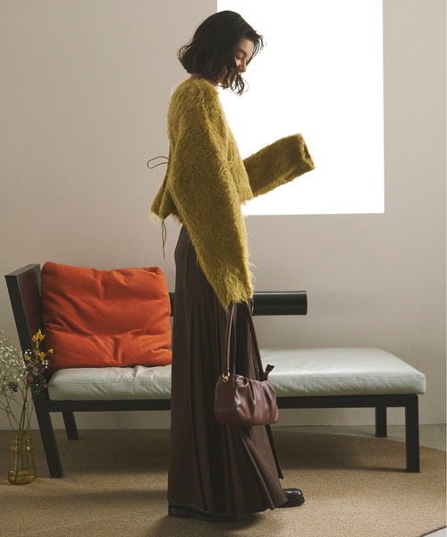 loin nuit(ロワンニュイ)の「west slit pleats skirt/ウエストスリットプリーツスカート(スカート・レディース・グレー/ブラウン・SMALL/MEDIUM)」の8枚目の写真