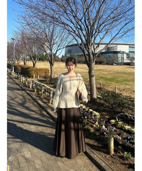 loin nuit(ロワンニュイ)の「west slit pleats skirt/ウエストスリットプリーツスカート(スカート・レディース・グレー/ブラウン・SMALL/MEDIUM)」の14枚目の写真