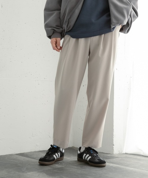 SENSE OF PLACE by URBAN RESEARCH（センスオブプレイスバイアーバンリサーチ）の「『イージーケア』ダブルタックテーパードパンツ（その他パンツ・メンズ・チャコールグレー/ブラック/ライトベージュ/カーキ・SMALL/MEDIUM/LARGE）」の18枚目の写真
