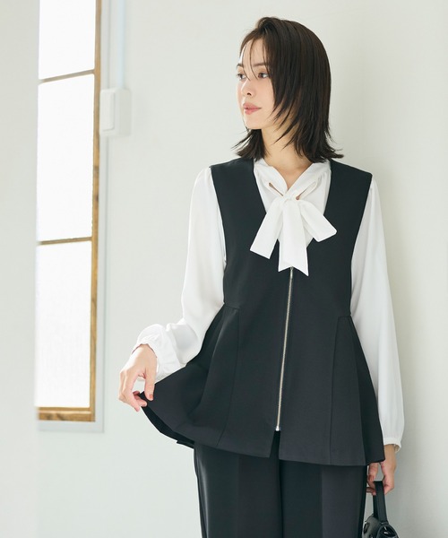 coca（coca）（コカ）の「ボウタイブラウス | セレモニー オフィス ママスーツ スーツ 卒業式（シャツ/ブラウス・レディース・ホワイト/ライトブルー・L/M）」の9枚目の写真