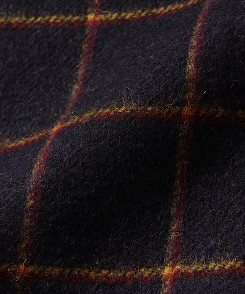 BEAMS（ビームス）の「BEAMS / ウインドウペーン リバーシブル マフラー（マフラー・メンズ・グレー/ネイビー・ONE SIZE）」の4枚目の写真