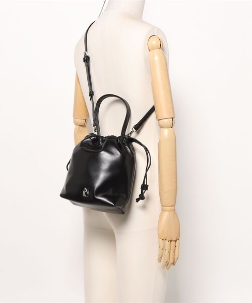 NICAL（ニカル）の「【本革】【NICAL】巾着ショルダーバッグ/554182（ショルダーバッグ・レディース・シルバー/ブラック/イエロー・FREE）」の19枚目の写真