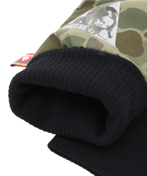 HYSTERIC GLAMOUR（ヒステリックグラマー）の「PRIMALOFT SMARTPHONE