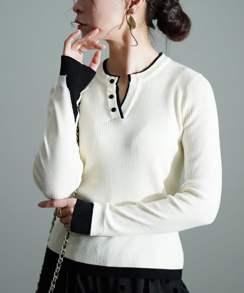 Sawa a la mode（サワアラモード）の「重ね着風リブニットトップス（ニット/セーター・レディース・ブラック/オフホワイト/ネイビー・FREE）」の2枚目の写真