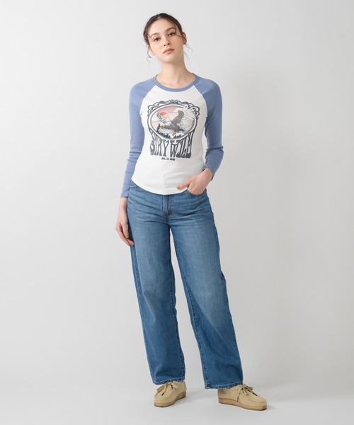 Levi's（リーバイス）の「Levi's/リーバイス ユーロ ベースボールTシャツ（Tシャツ/カットソー・レディース・ブルー・XS/S/M）」の15枚目の写真