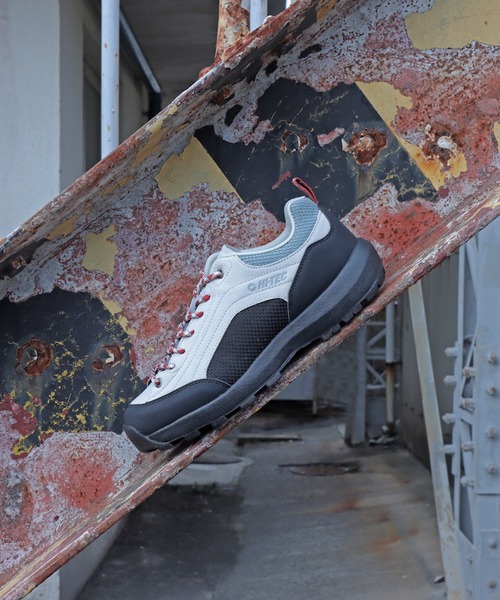 HI-TEC（ハイテック）の「【HI-TEC／ハイテック】HT HK045 AORAKI II WP／アオラギ（スニーカー・メンズ・ライトグレー・23.0cm/23.5cm/24.0cm/24.5cm/25.0cm/25.5cm/26.0cm/26.5cm/27.0cm/27.5cm/28.0cm/29.0cm/22.5cm/30.0cm/22.0cm）」の5枚目の写真