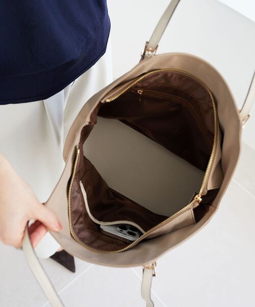 le.coeur blanc（ルクールブラン）の「ナイロンA4トートバッグ（トートバッグ・レディース・モカ/ブラック・FREE）」の15枚目の写真