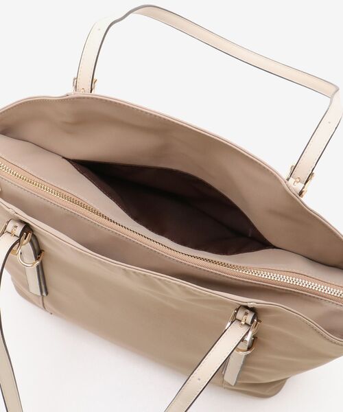 le.coeur blanc（ルクールブラン）の「ナイロンA4トートバッグ（トートバッグ・レディース・モカ/ブラック・FREE）」の22枚目の写真