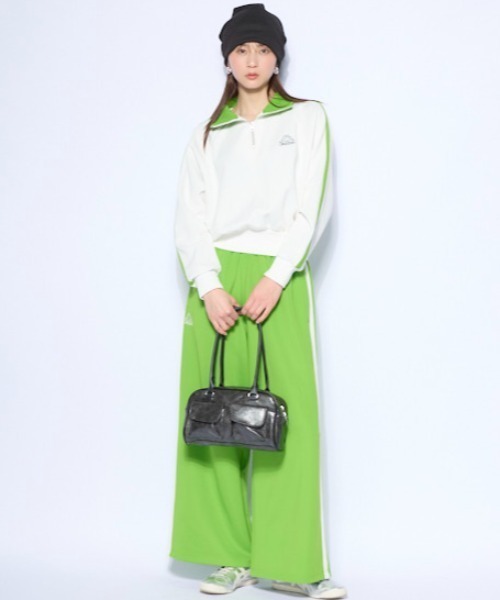 Kappa(カッパ)の「ハーフジップ ジャージトラックジャケット(その他アウター・レディース・パープル/ホワイト/ブラック・SMALL/MEDIUM/LARGE)」の13枚目の写真