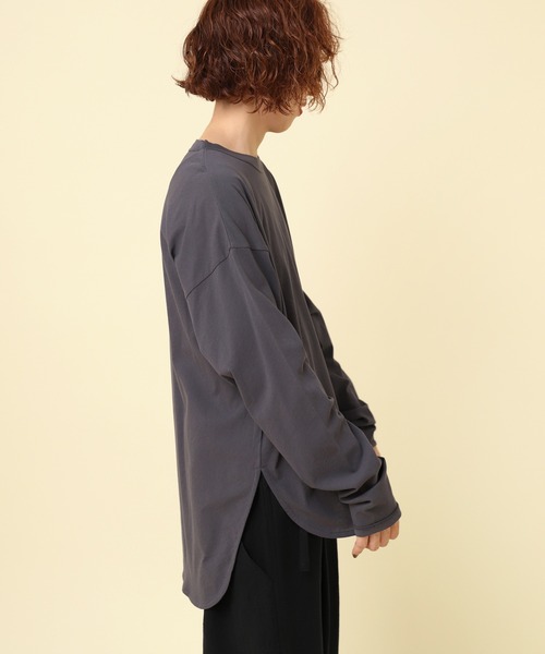 RNA-N(アールエヌエーエヌ)の「M2405 40/強燃ロンT(Tシャツ/カットソー・レディース・ホワイト/チャコールグレー/ブラック・FREE)」の8枚目の写真