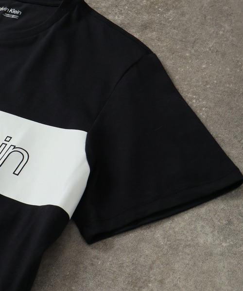 Calvin Klein(カルバン・クライン)の「【Calvin Klein/カルバンクライン】 ライン ロゴ クルーネック 半袖 Tシャツ(Tシャツ/カットソー・メンズ・ブラック/ホワイト・S/M/L/XL)」の20枚目の写真