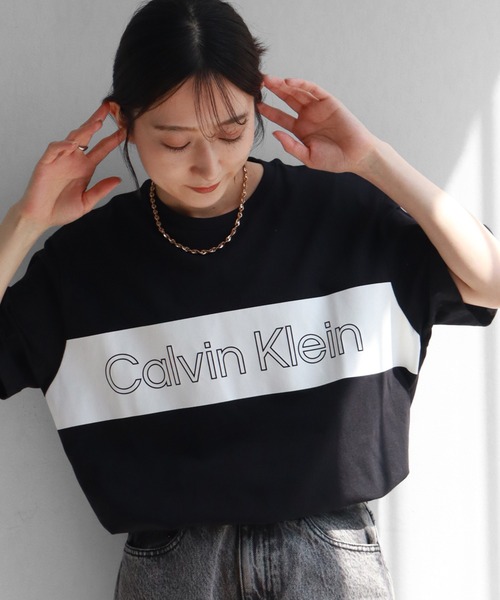 Calvin Klein(カルバン・クライン)の「【Calvin Klein/カルバンクライン】 ライン ロゴ クルーネック 半袖 Tシャツ(Tシャツ/カットソー・メンズ・ブラック/ホワイト・S/M/L/XL)」の15枚目の写真