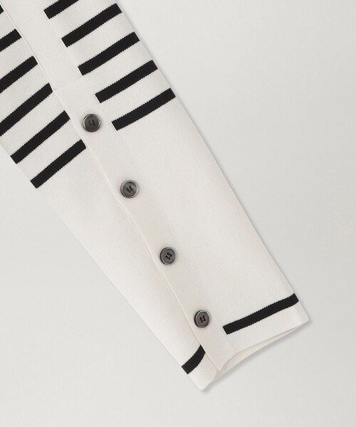 CAST:（キャストコロン）の「【1枚で着映える】ボーダーデザインニット（ニット/セーター・レディース・ブラック/ホワイト・M）」の7枚目の写真