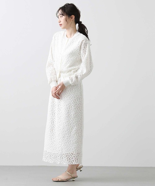 Gready Brilliant(グレディブリリアン)の「LU花刺繍タイトスカート(スカート・レディース・ブラック/オフホワイト・38)」の4枚目の写真