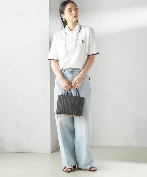FRED PERRY(フレッドペリー)の「FRED PERRY:M12 TWIN TIPPED SHIRT(ポロシャツ・レディース・ホワイト/ブラック・ONE SIZE)」の4枚目の写真