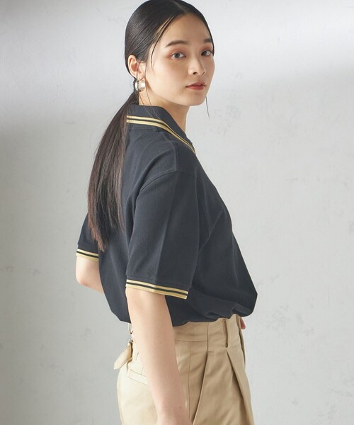 FRED PERRY(フレッドペリー)の「FRED PERRY:M12 TWIN TIPPED SHIRT(ポロシャツ・レディース・ホワイト/ブラック・ONE SIZE)」の17枚目の写真