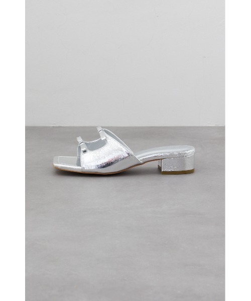 AZUL by moussy（アズールバイマウジー）の「ダブルリボンスクエアトゥサンダル（サンダル・レディース・ブラック/ブルー/シルバー・SMALL/MEDIUM/LARGE/LL）」の20枚目の写真