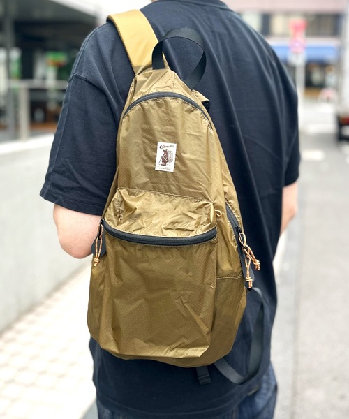 COBMASTER(コブマスター)の「COBMASTER / COB SIL SUN PACK 19L / 81022000(バックパック/リュック・レディース・ブラック/ブラウン系その他/ホワイト/グリーン/レンガ/ミント・ONESIZE)」の5枚目の写真