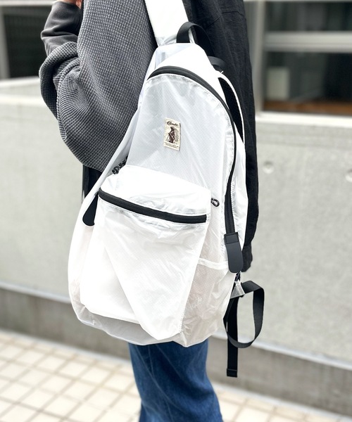 COBMASTER(コブマスター)の「COBMASTER / COB SIL SUN PACK 19L / 81022000(バックパック/リュック・レディース・ブラック/ブラウン系その他/ホワイト/グリーン/レンガ/ミント・ONESIZE)」の3枚目の写真