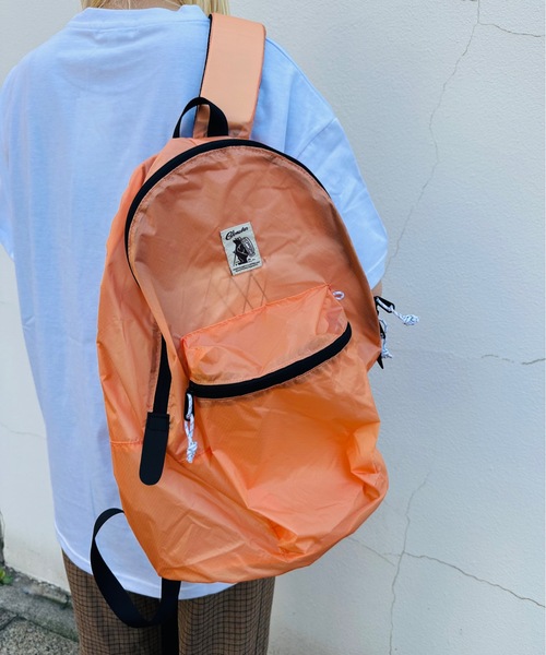 COBMASTER(コブマスター)の「COBMASTER / COB SIL SUN PACK 19L / 81022000(バックパック/リュック・レディース・ブラック/ブラウン系その他/ホワイト/グリーン/レンガ/ミント・ONESIZE)」の2枚目の写真