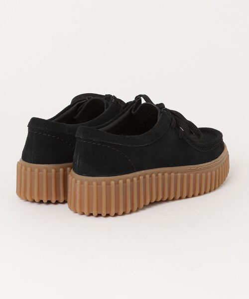 Clarks(クラークス)の「Clarks TORHILL BEE クラークス トーヒルビー(モカシン/デッキシューズ・レディース・ブラウン/ブラック・23cm/23.5cm/24cm/24.5cm)」の3枚目の写真