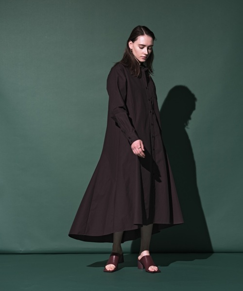 CIEL'AIR（シエルエアー）の「Ladder Race Shirt Dress（シャツワンピース・レディース・アイボリー/ブラック・MEDIUM/LARGE）」の2枚目の写真