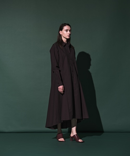 CIEL'AIR（シエルエアー）の「Ladder Race Shirt Dress（シャツワンピース・レディース・アイボリー/ブラック・MEDIUM/LARGE）」の20枚目の写真