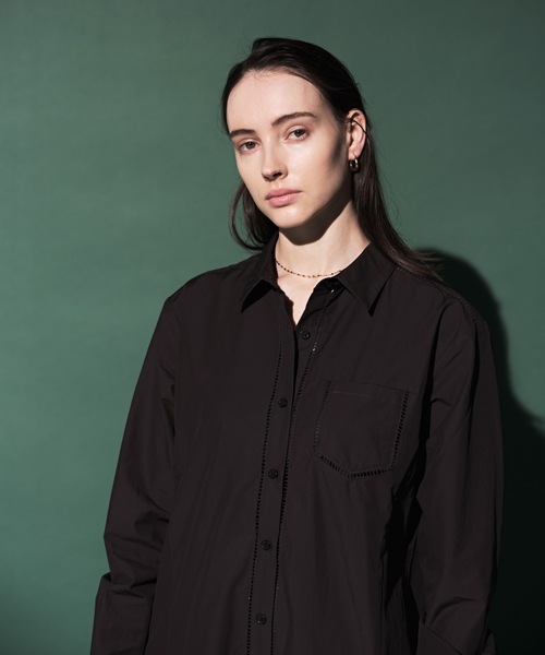 CIEL'AIR（シエルエアー）の「Ladder Race Shirt Dress（シャツワンピース・レディース・アイボリー/ブラック・MEDIUM/LARGE）」の14枚目の写真