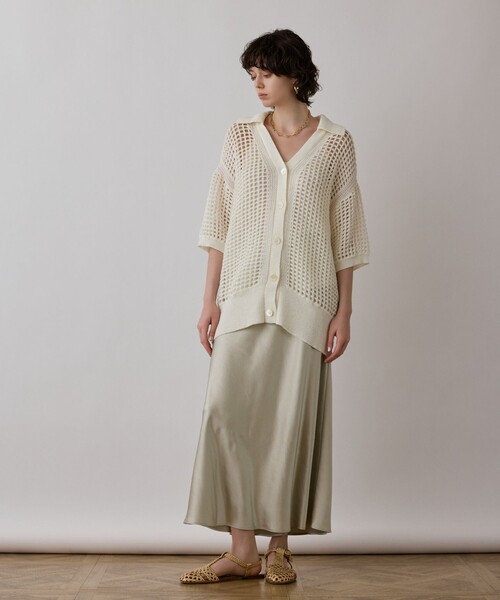 GRACE CONTINENTAL（グレースコンチネンタル）の「メッシュスキッパーニットカーディガン（カーディガン/ボレロ・レディース・イエロー/キャメル/ホワイト・36）」の4枚目の写真