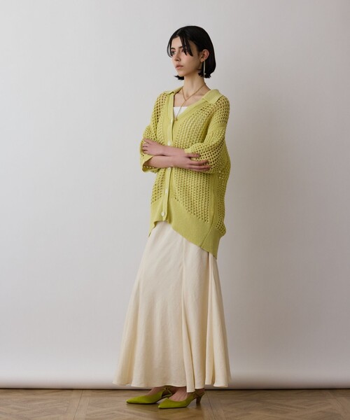 GRACE CONTINENTAL（グレースコンチネンタル）の「メッシュスキッパーニットカーディガン（カーディガン/ボレロ・レディース・イエロー/キャメル/ホワイト・36）」の12枚目の写真