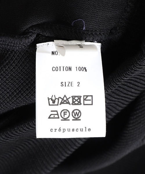 crepuscule（クレプスキュール）の「crepuscule / クレプスキュール：別注 Extra Light Moss Stitch Cardigan：ONLYARK-2-2515[COR]（カーディガン/ボレロ・メンズ・ブラック・3/2/1）」の10枚目の写真